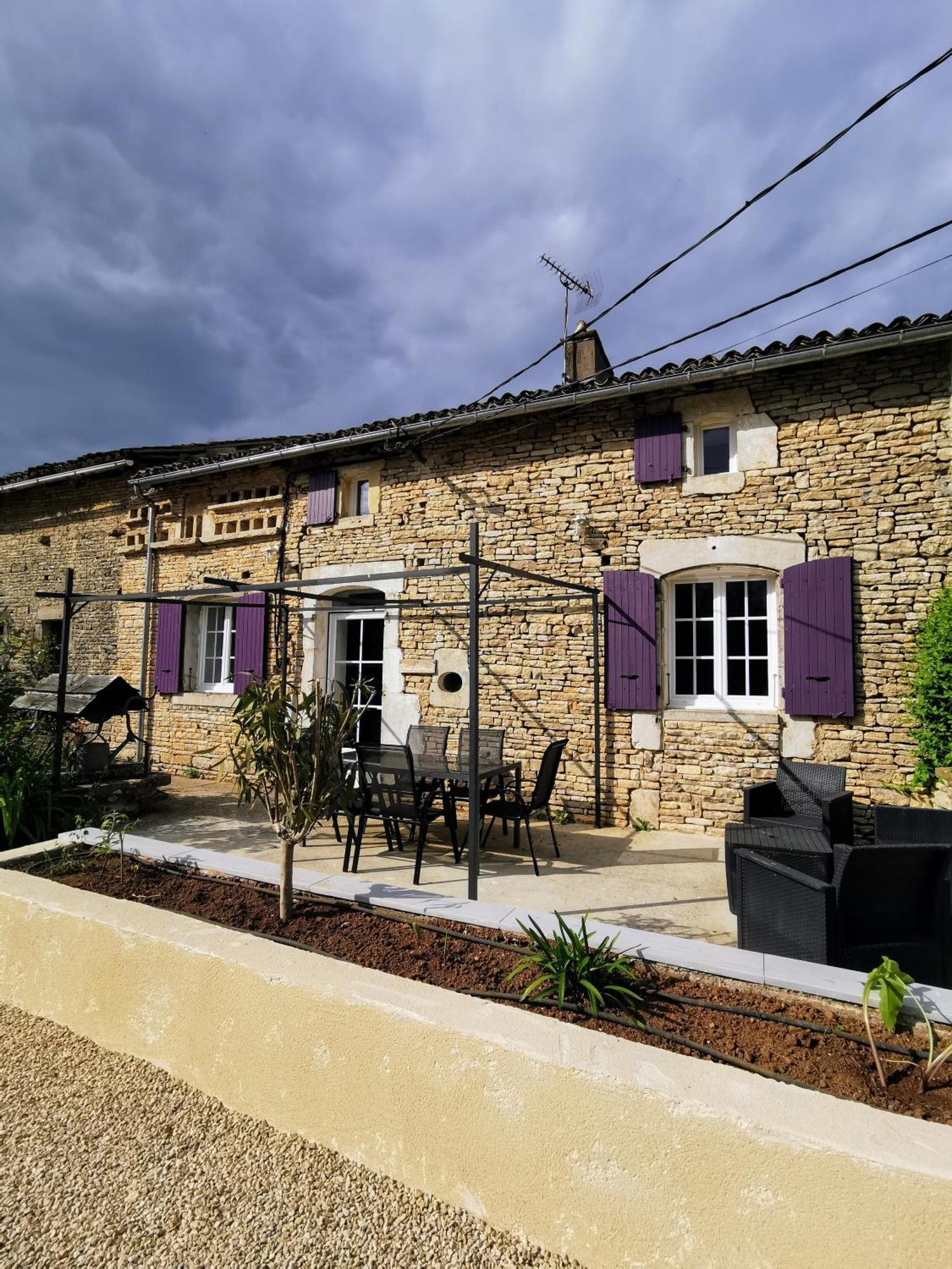 Les Gites De La Roche Elie. Chez Leonie Rom Exterior photo